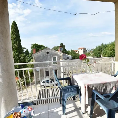 Leo Appartement *